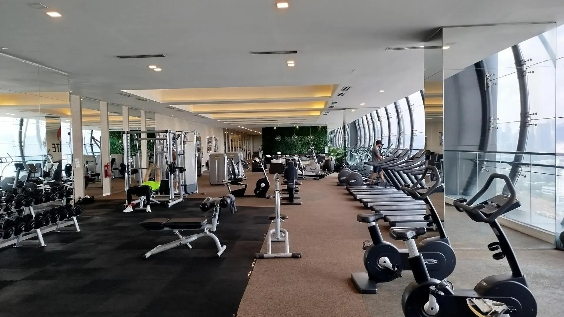 M City Ampang By Klcc View كوالالمبور شقة